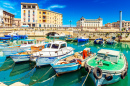Syrakus mit Booten, Sizilien, Italien